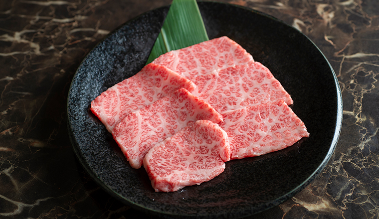 JR八王子駅から徒歩7分のところにある焼肉店「焼肉 山雅（さんが）」です